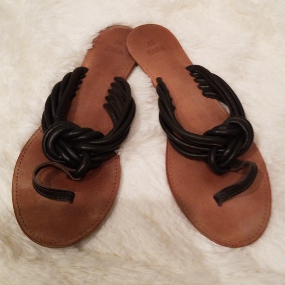 Shoe - Picture 2 of 2